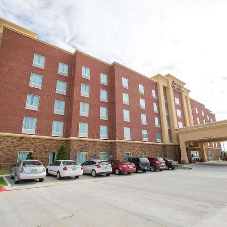 Hampton Inn & Suites Oklahoma City Airport Esterno foto