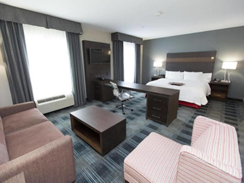 Hampton Inn & Suites Oklahoma City Airport Esterno foto